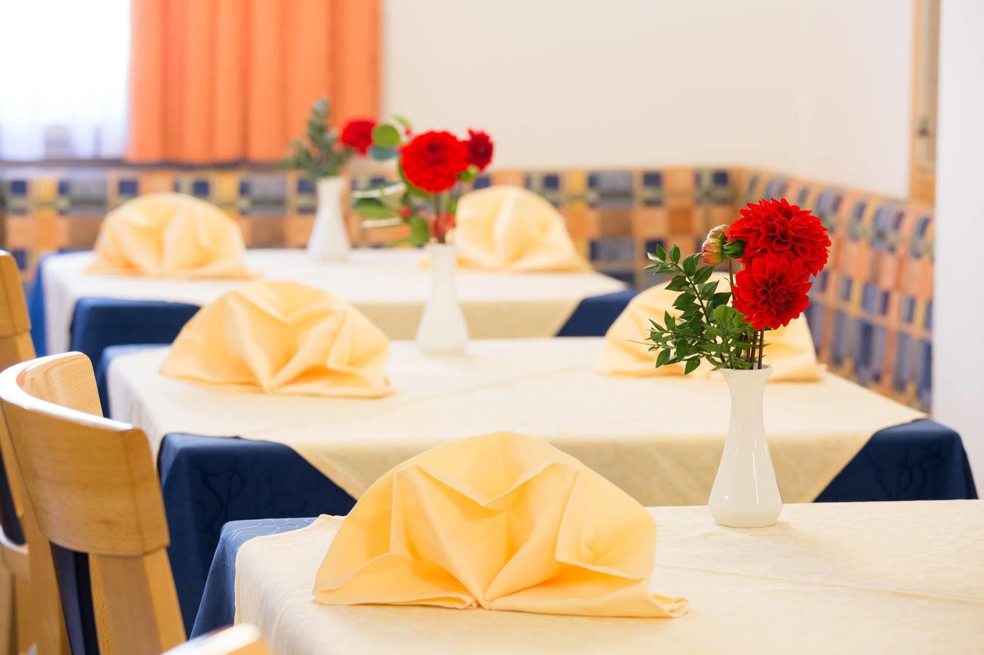Hotel Gruberhof Merano Eksteriør bilde