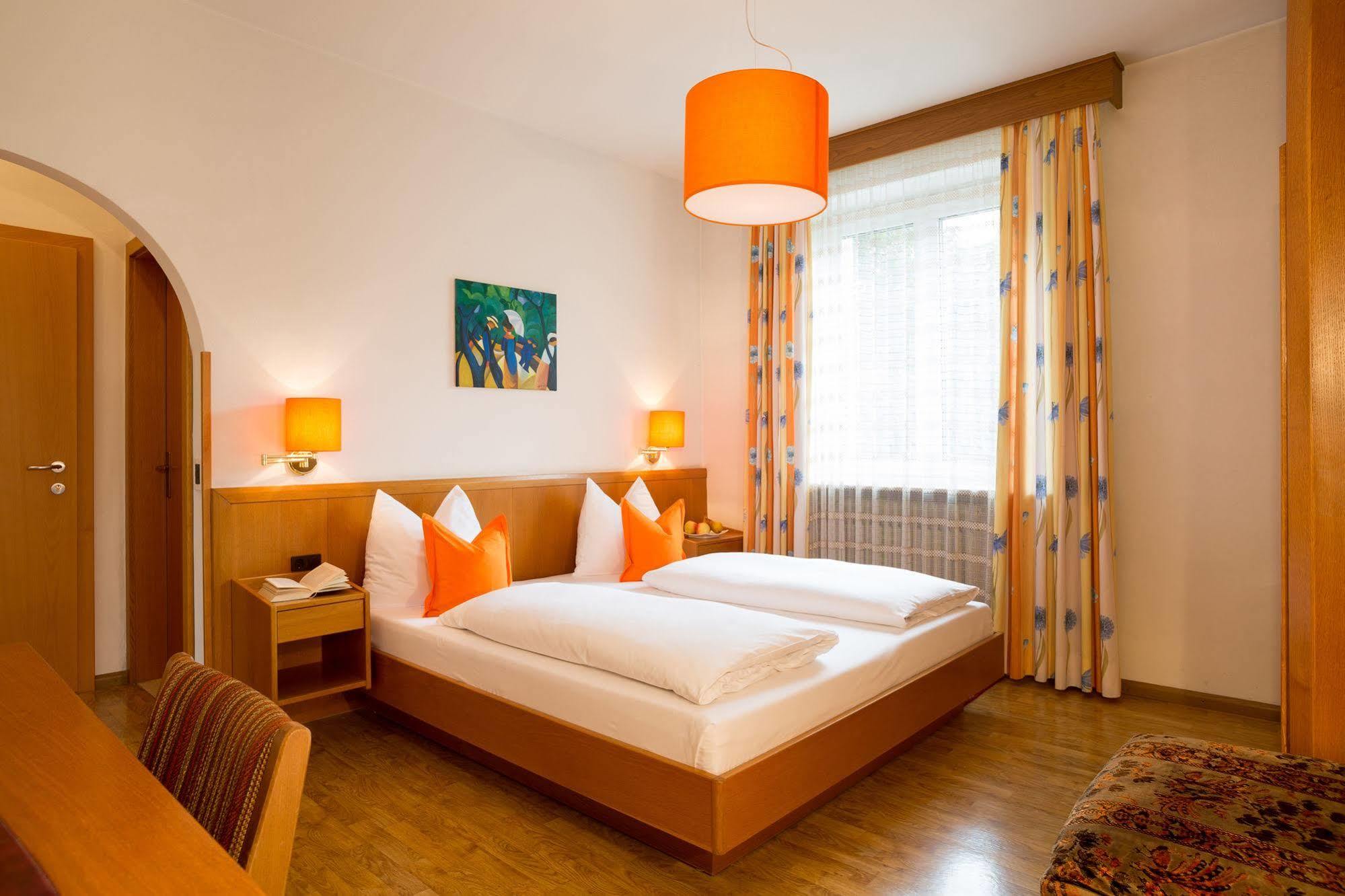 Hotel Gruberhof Merano Eksteriør bilde