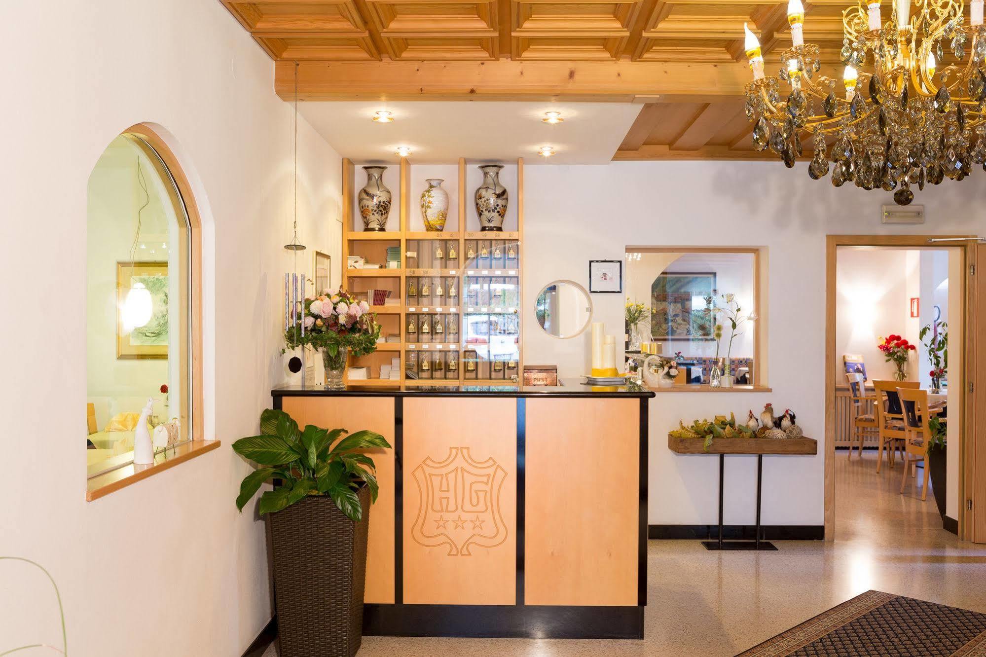 Hotel Gruberhof Merano Eksteriør bilde
